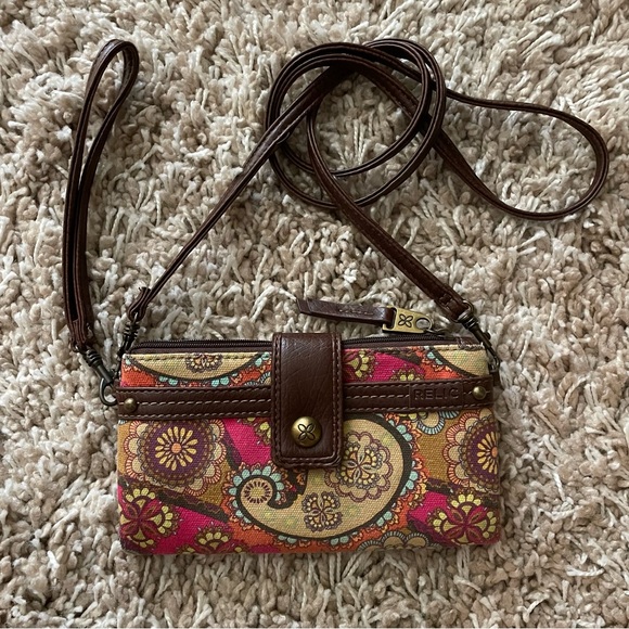 Relic Crossbody Wallet Wristlet Clutch in Paisley Floral Pattern - Picture 1 of 12